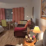 Essen City Quiet Flat With Terrace And Garden